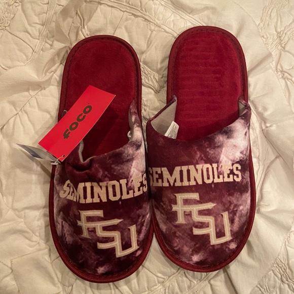 FOCO FSU Women’s Slippers - Picture 2 of 5
